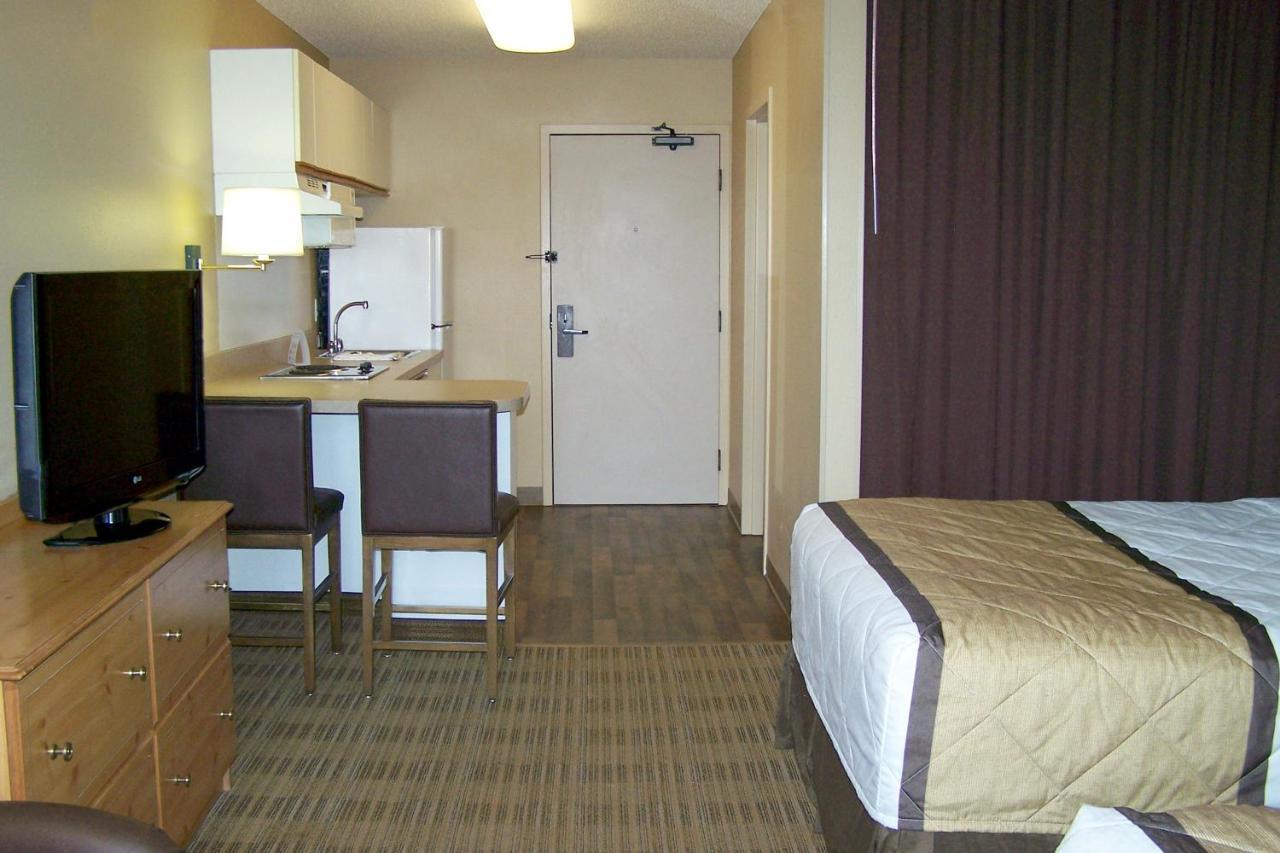 Extended Stay America Select Suites - Chicago - Lombard - Oakbrook Oakbrook Terrace Extérieur photo