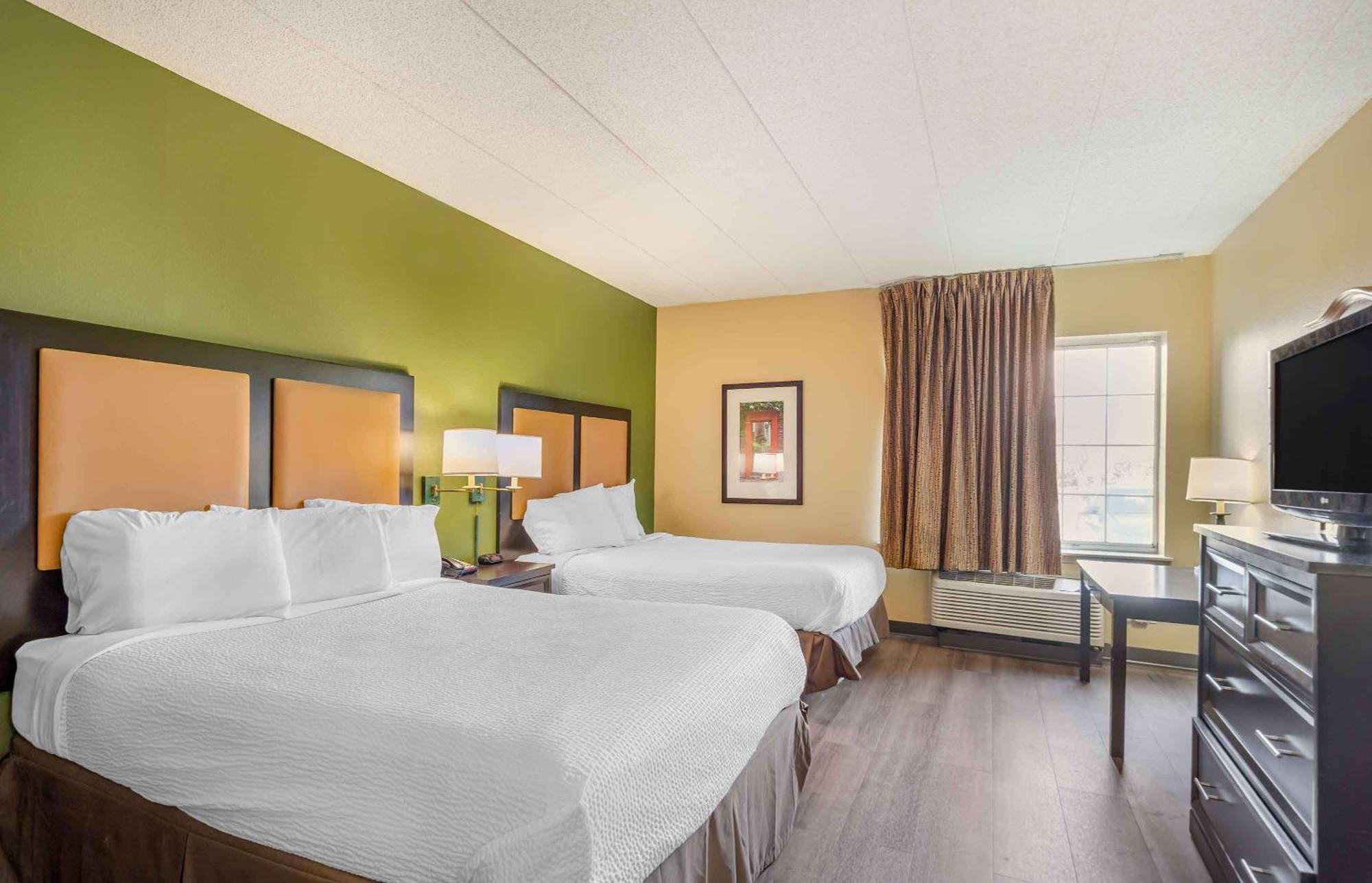 Extended Stay America Select Suites - Chicago - Lombard - Oakbrook Oakbrook Terrace Extérieur photo